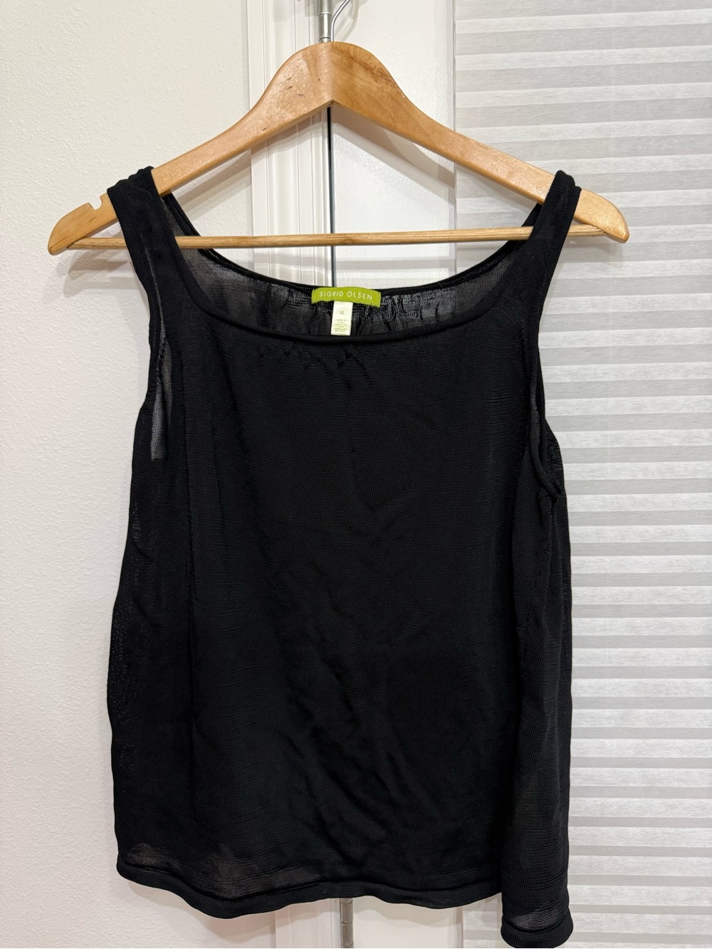 Sigrid Olsen Black Sleeveless Scoop Neck Tank